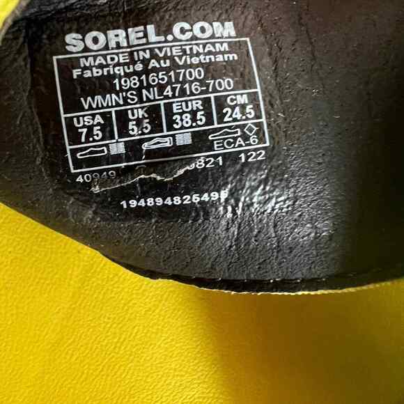 Sorel Bolt & Black Roaming Sport Slides Sandals, US7.5 - Picture 7 of 11